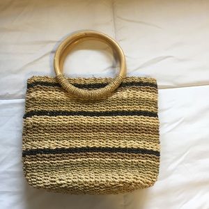 Trendy multicolor straw bag with circle handles